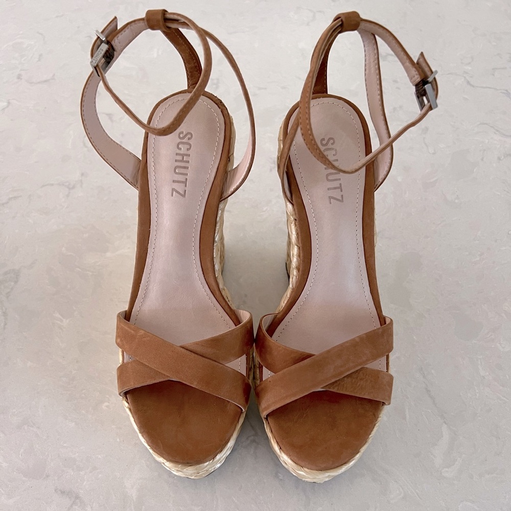 NWT!!! Schutz Alanisie Suede Wedge